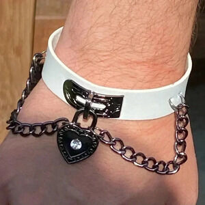 White Leather Punk Goth Rock Heart Chain Metal Stud Snap Chain Cuff Bracelet